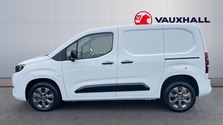 Vauxhall Combo Cargo Combo Diesel 1.5 Turbo D 100ps Pro H1 Van